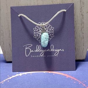Beautiful Aquamarine Cracked Rock
Crystal Quartz & 18” silver plated Necklace